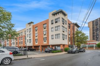9252 Kennedy Blvd, North Bergen Twp., NJ 07047