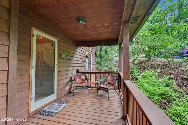 71 Lawrence Drive, Murphy, NC 28906