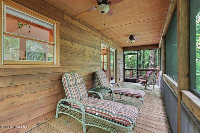 71 Lawrence Drive, Murphy, NC 28906