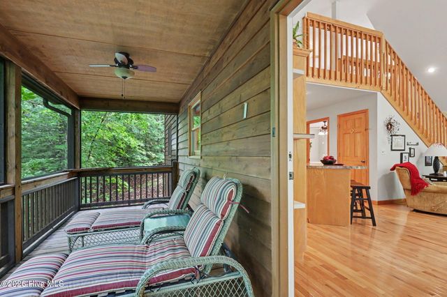 71 Lawrence Drive, Murphy, NC 28906