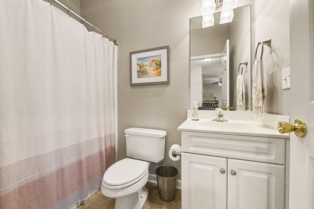 Image 27 of property listing at 4121 Perrine Street, Charleston, SC 29414