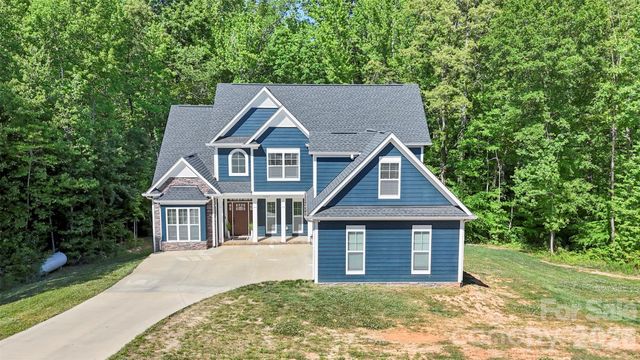 1607 Freemont Drive, Alexis, NC 28006