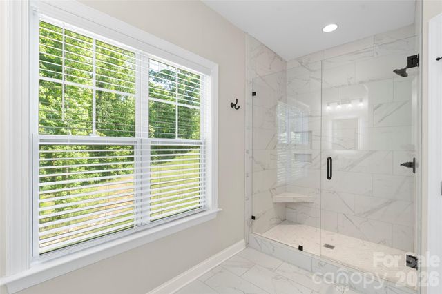 1607 Freemont Drive, Alexis, NC 28006