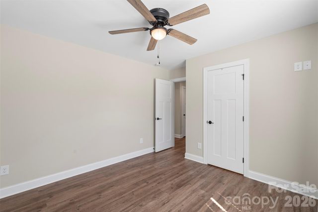 1607 Freemont Drive, Alexis, NC 28006