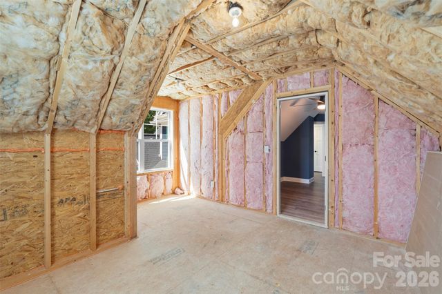 1607 Freemont Drive, Alexis, NC 28006