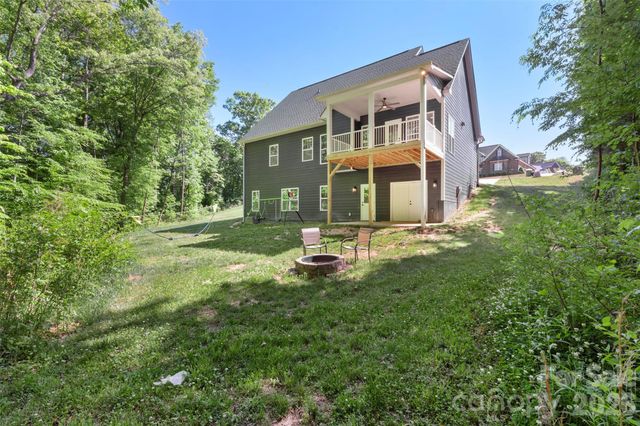 1607 Freemont Drive, Alexis, NC 28006