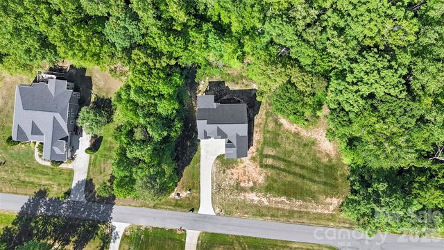 1607 Freemont Drive, Alexis, NC 28006
