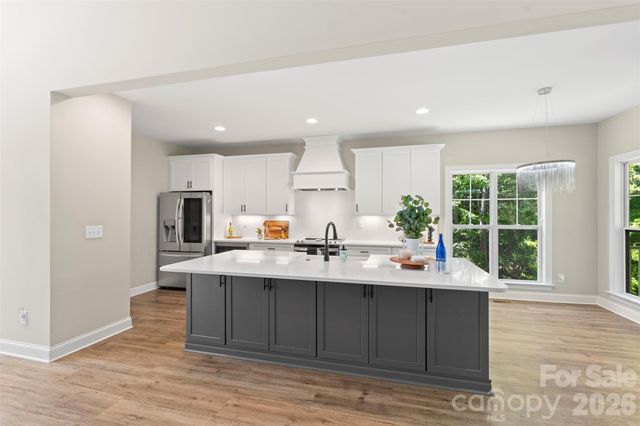 1607 Freemont Drive, Alexis, NC 28006