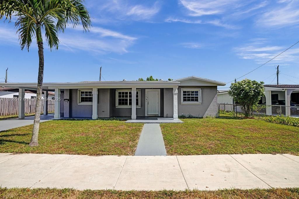 10451 SW 150 TER, Miami, FL 33176