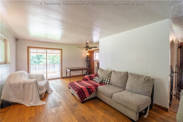 2029 Pennsylvania Avenue, St Albans, WV 25177