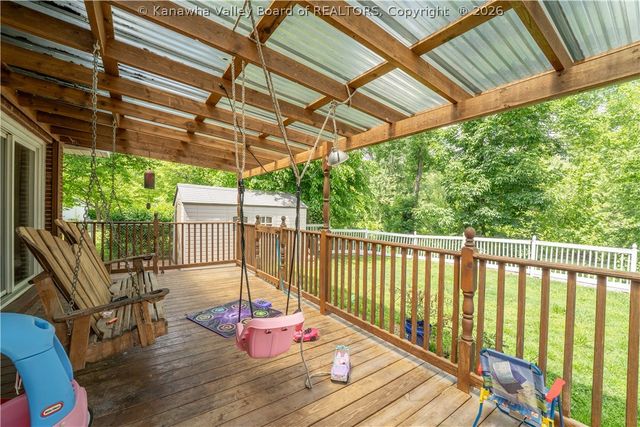 2029 Pennsylvania Avenue, St Albans, WV 25177