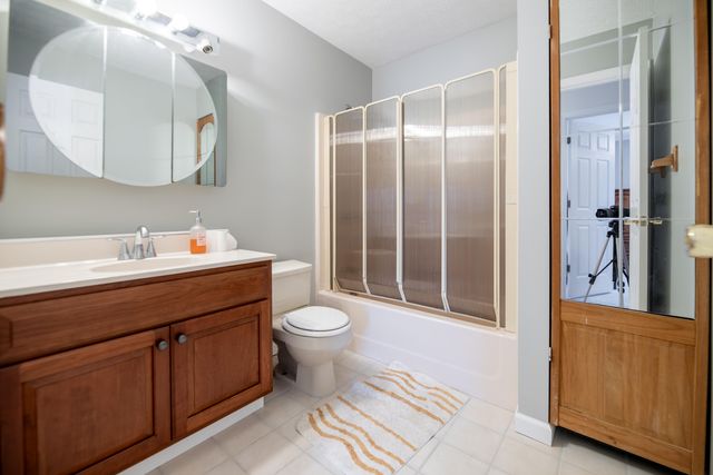 6290 Tessie Circle, Burlington, KY 41005