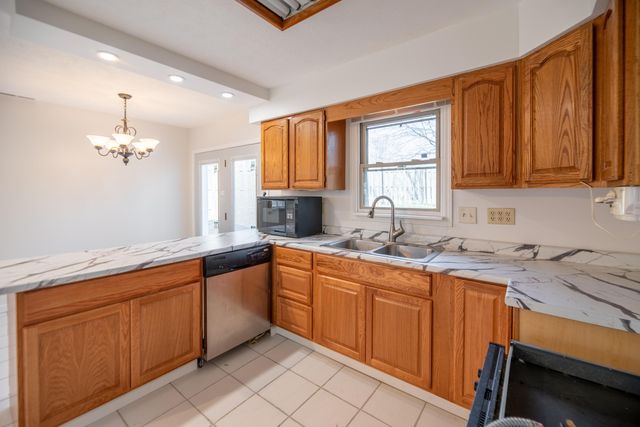 6290 Tessie Circle, Burlington, KY 41005