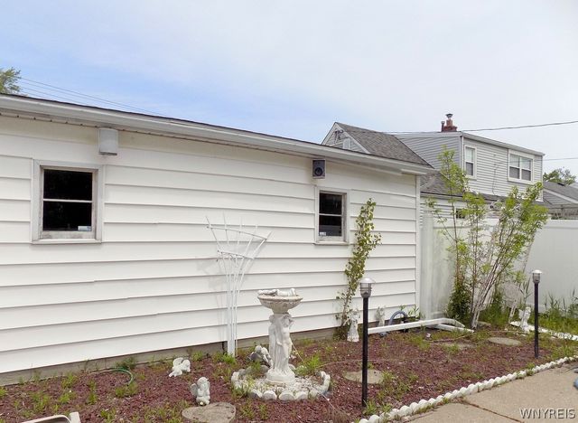 161 Brighton Road, Tonawanda, NY 14150