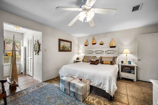 2512 Oak Drive, Tool, TX 75143