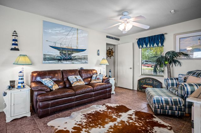 2512 Oak Drive, Tool, TX 75143