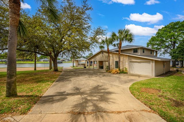 2512 Oak Drive, Tool, TX 75143