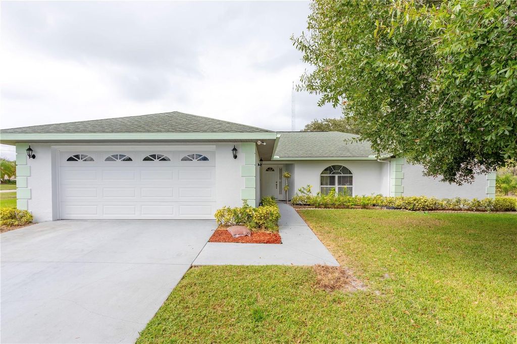 306 W WATERWAY AVENUE NW, Lake Placid, FL 33852