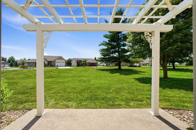 4125 Autumn Ridge Rd Unit 122, Cedar Falls, IA 50613