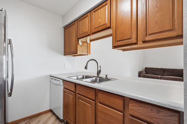 4125 Autumn Ridge Rd Unit 122, Cedar Falls, IA 50613