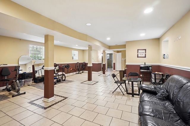 7527 S Perry Avenue, Chicago, IL 60620