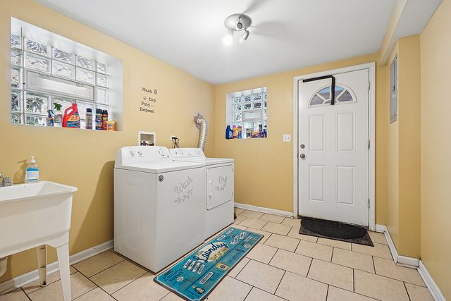 7527 S Perry Avenue, Chicago, IL 60620