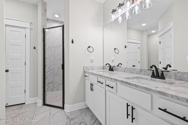 3425 Kreunen Street, Nesbit, MS 38651