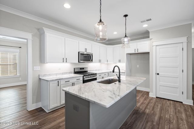 3425 Kreunen Street, Nesbit, MS 38651