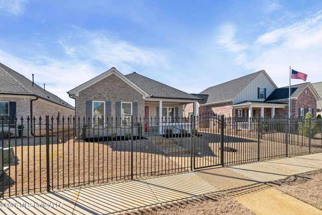 3425 Kreunen Street, Nesbit, MS 38651