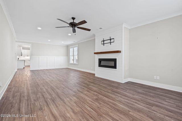 3425 Kreunen Street, Nesbit, MS 38651