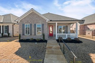 3425 Kreunen Street, Nesbit, MS 38651