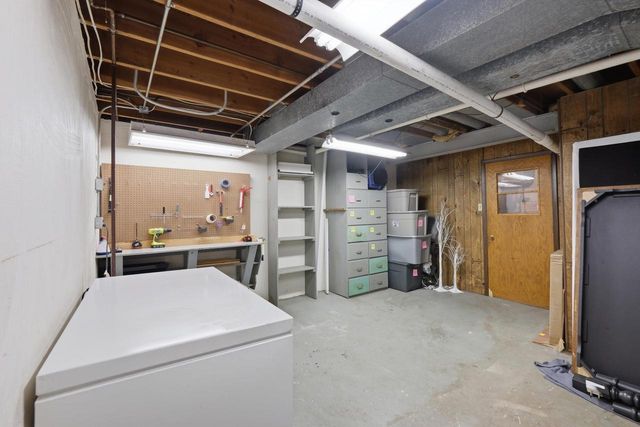 241 5th Street, Evansville, WI 53536