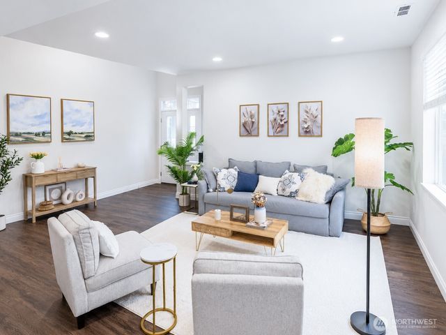 12444 NE 153rd Place, Woodinville, WA 98072