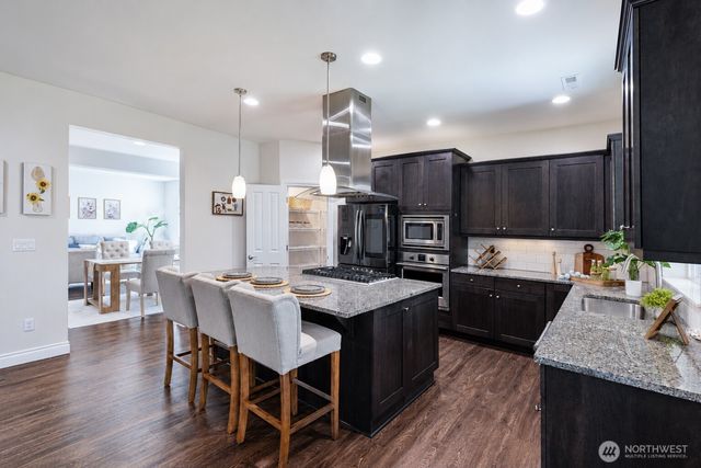 12444 NE 153rd Place, Woodinville, WA 98072