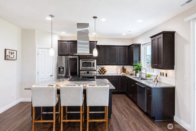12444 NE 153rd Place, Woodinville, WA 98072