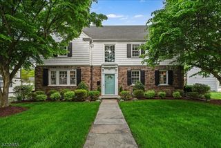 31 The Fairway, Montclair Twp., NJ 07043