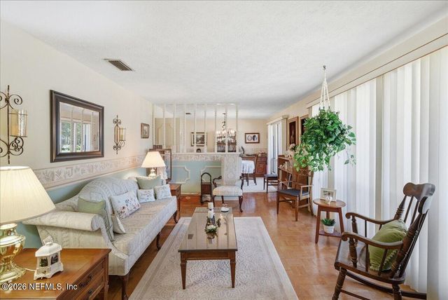 611 PLANTATION Drive, Middleburg, FL 32068