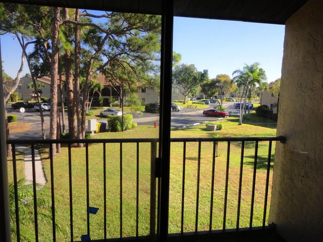 514 Shady Pine Way A2, Greenacres, FL 33415