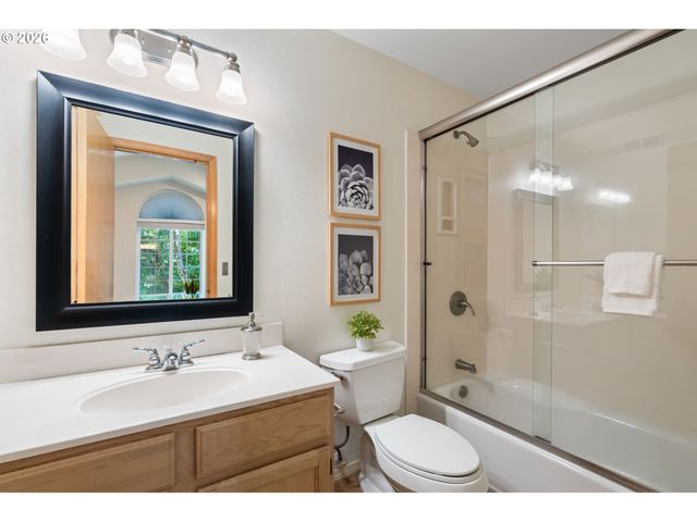 3812 S KELLY Ave 7, Portland, OR 97239