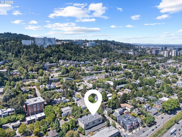 3812 S KELLY Ave 7, Portland, OR 97239