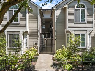 3812 S KELLY Ave 7, Portland, OR 97239