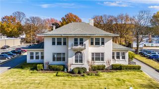 324 N College Avenue, Fayetteville, AR 72701