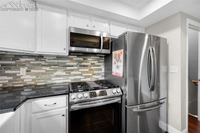 673 Shooks Lane, Colorado Springs, CO 80903