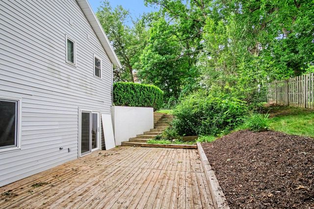 5499 Riverlook Drive Ne, Plainfield Twp, MI 49321