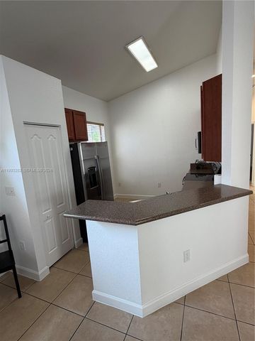 3951 NE 11th Dr, Homestead, FL 33033