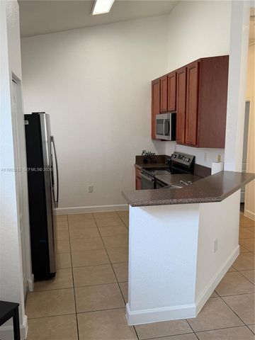 3951 NE 11th Dr, Homestead, FL 33033