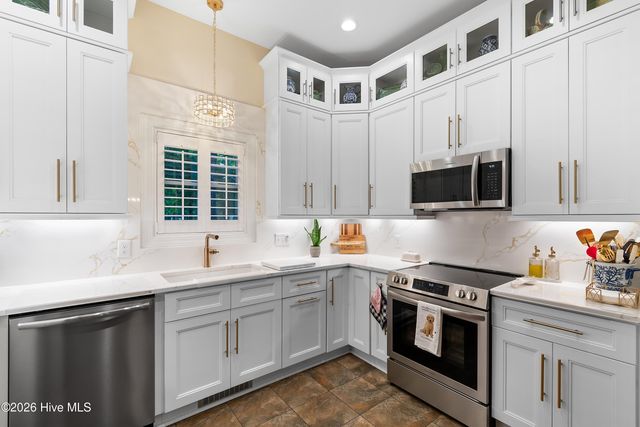 9153 E Bramshill Road SW, Calabash, NC 28467