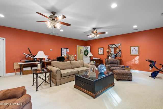 9153 E Bramshill Road SW, Calabash, NC 28467