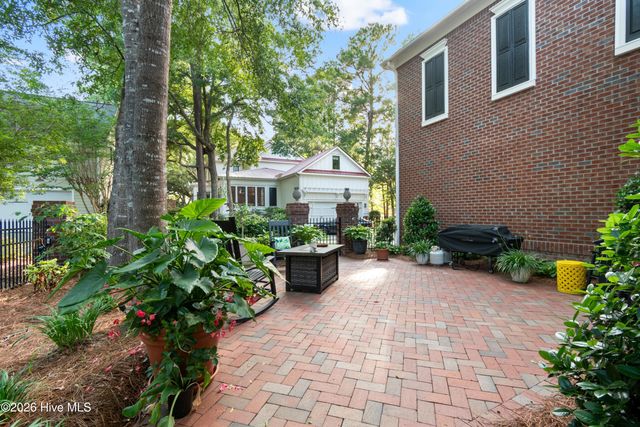 9153 E Bramshill Road SW, Calabash, NC 28467