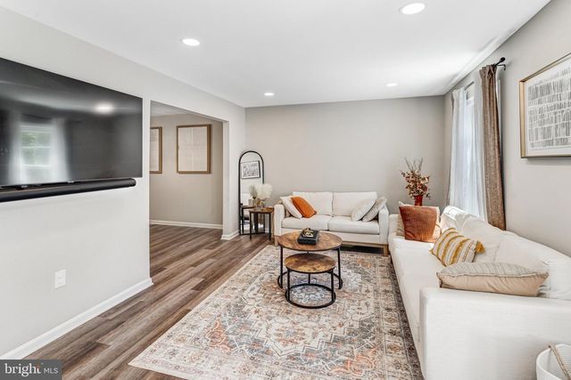 3489 LEGERE CT, Woodbridge, VA 22193